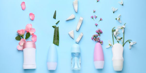 Fraîche et confiante en été : la routine anti-transpiration à adopter
