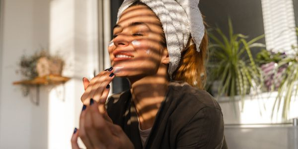 Top 5 des soins après-soleil pour réparer votre peau naturellement