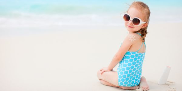 Soleil : comment protéger la peau des enfants ? 
